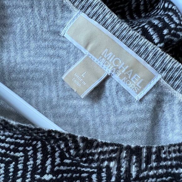 Michael Kors sweater dress long sleeve - Picture 3 of 8